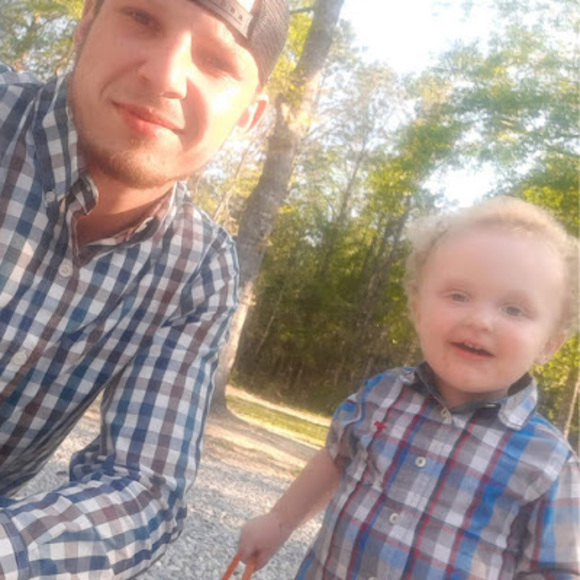 Meet your Posher, Alex - Picture 1 of 1